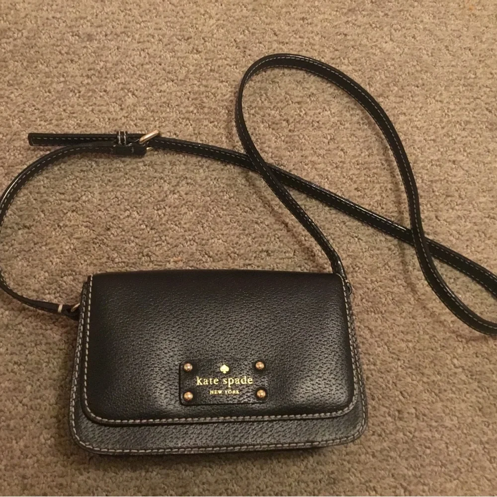 Kate Spade Wellesley Small Fynn Black Leather Flap Crossbody Bag-Never Worn